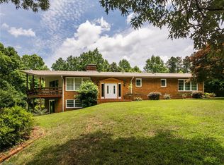 2966 Maple Ave, Burlington, NC 27215