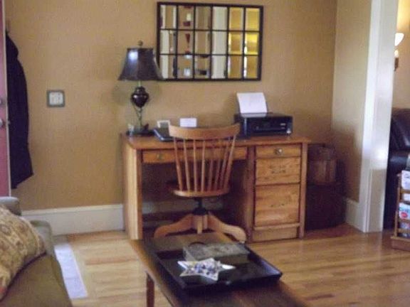 2nd image of 106 Caporal St