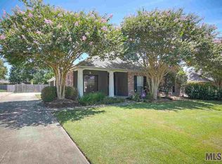 17433 Lake Azalea Dr, Baton Rouge, LA 70817