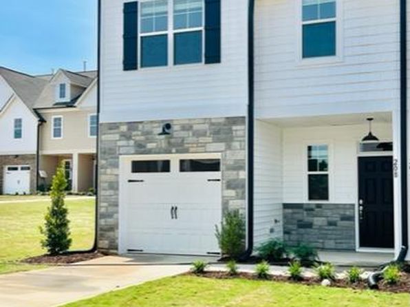 208 Peach Orchard Ct