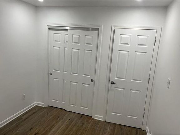 3rd image of 336 Elm St #336