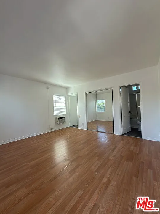 Studio, 1.0 bath, 500 sqft, $1,590 — Photo 3