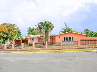 113 Calle C, Dorado, PR 00646