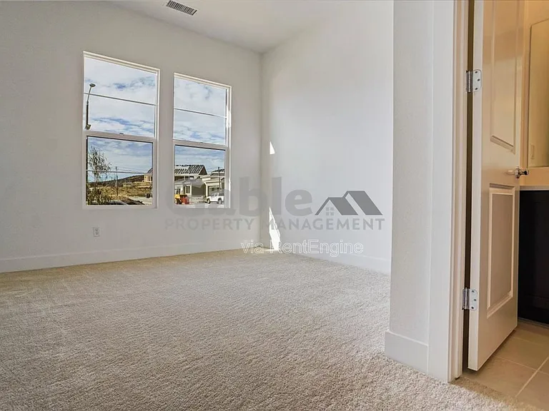 30000 N Camino Los Robles — Photo 22