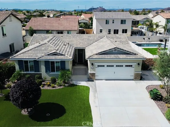 34471 Silky Dogwood Dr, Winchester, CA 92596