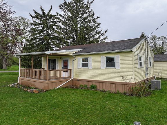 3rd image of 1141 W Cook Rd