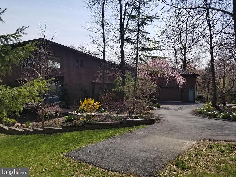 4729 Mountain View Rd, Harrisburg, PA 17110 | Zillow