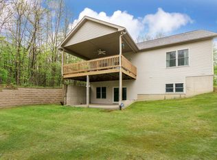 18730 Ark Lndg, Three Rivers, MI 49093