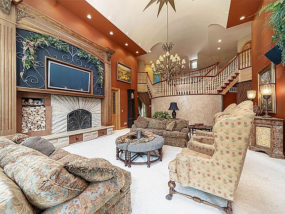 2nd image of 71346 Covington Bluff Ln