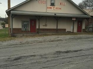 5368 State Route 7, New Waterford, OH 44445