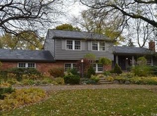 5275 Wing Lake Rd, Bloomfield Hills, MI 48302