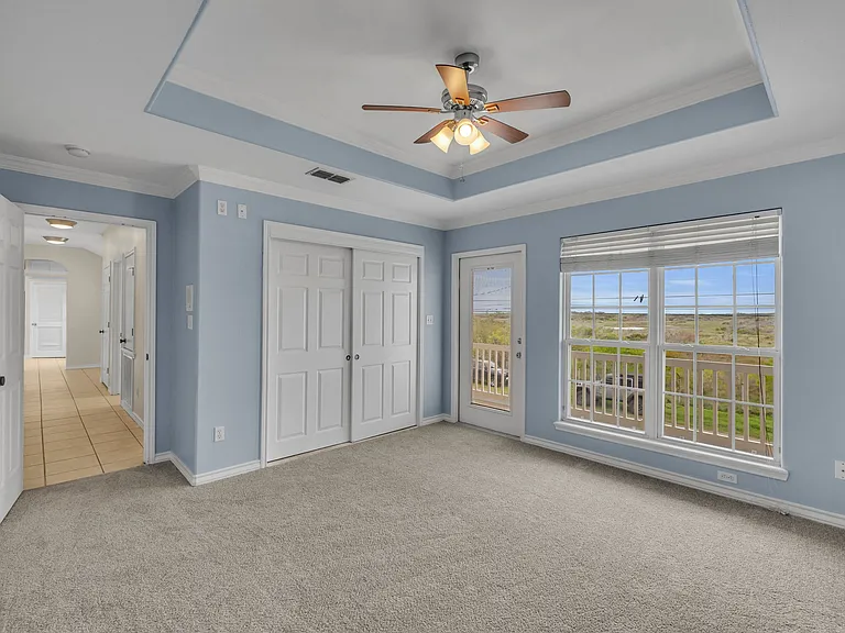 162 Whiteley Dr — Photo 12
