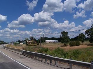 1442 S Division St, Harvard, IL 60033