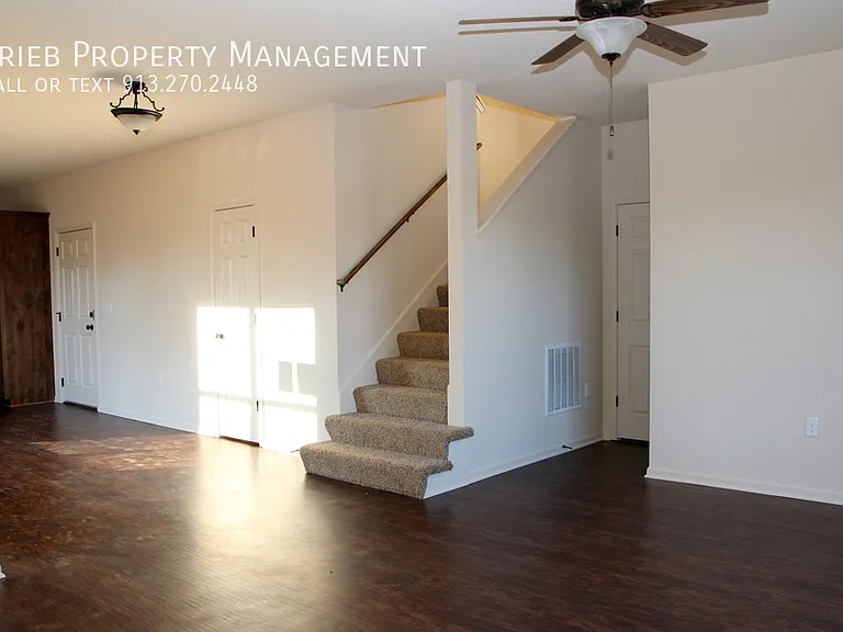 21942 W 125th Pl #10 — Photo 3