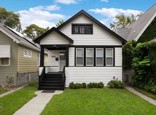 11943 S Princeton Ave, Chicago, IL 60628
