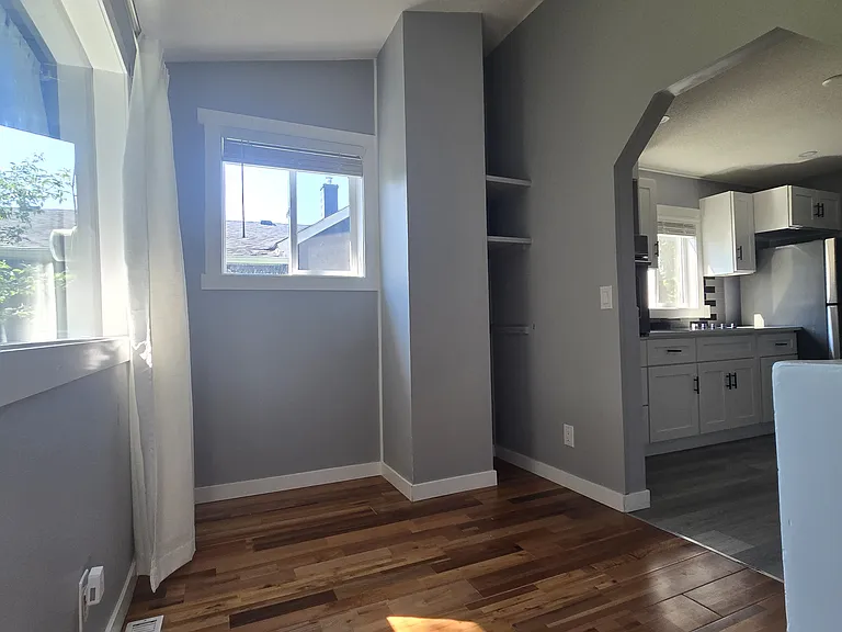 2414 27th St SE — Photo 6