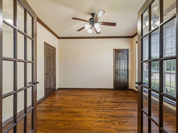 4th image of 3280 Aerial Dr