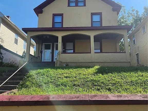 2nd image of 48 Indiana Ave #46