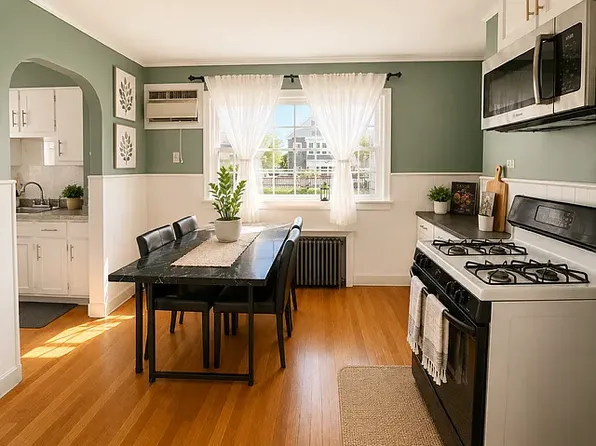 19 Havelock St Floor 1, Malden, MA 02148