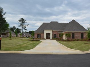 200 Saint Charlotte Ct, Madison, MS 39110