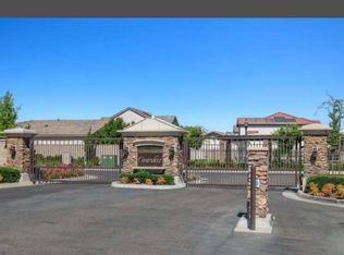 1362 E Via Viola Way, Fresno, CA 93730