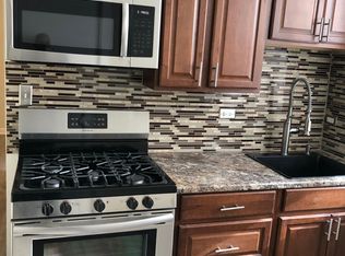 3538 1/2 S King Dr APT 1S, Chicago, IL 60653