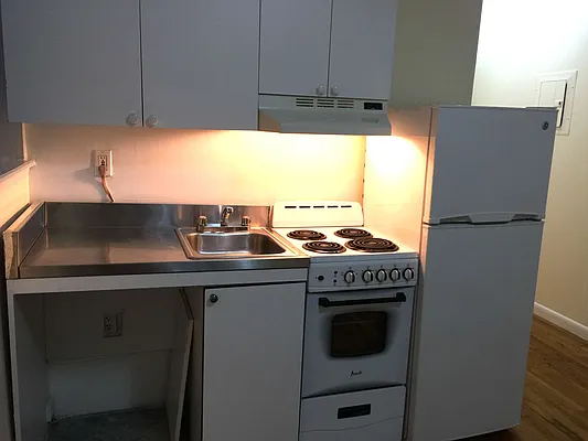 Rented by GPA Realty | media 17