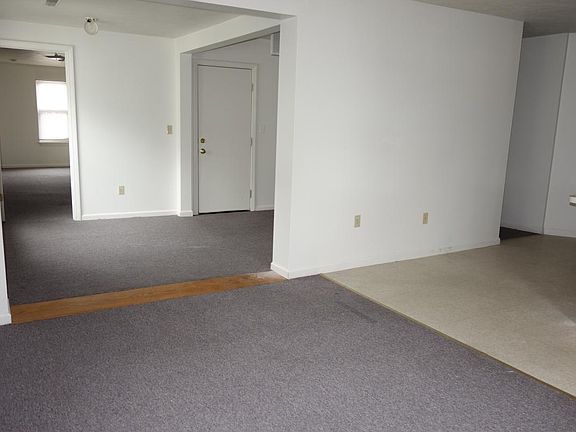 3rd image of 314 W 5th Street # Fl 2nd