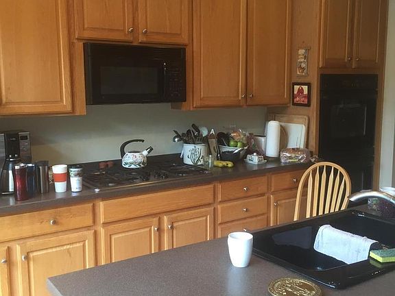 3rd image of 377 Cameron Station Blvd