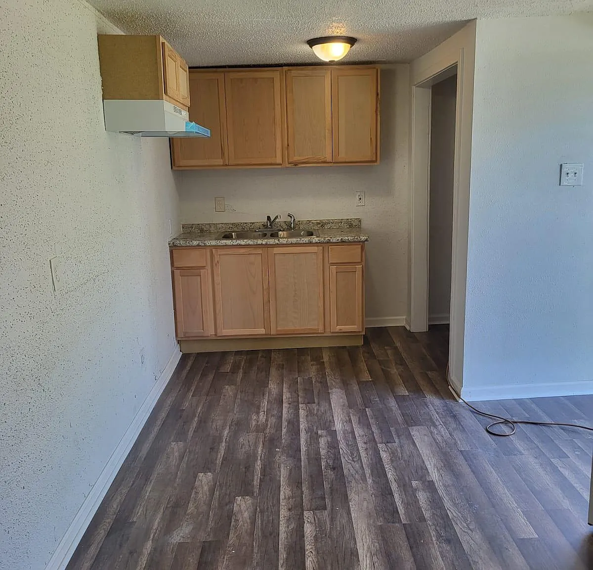 6012 Field St — Photo 4