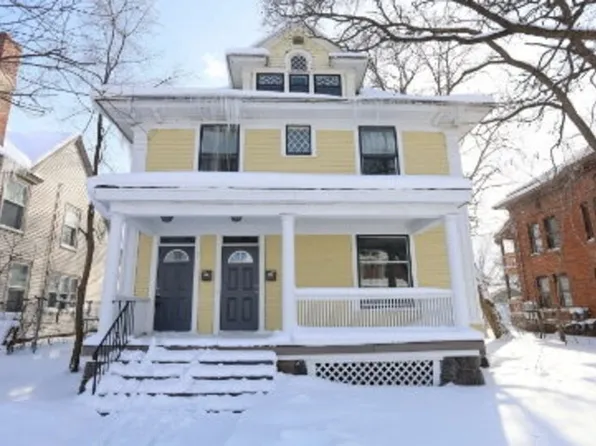 1222 Wealthy St SE #1, Grand Rapids, MI 49506