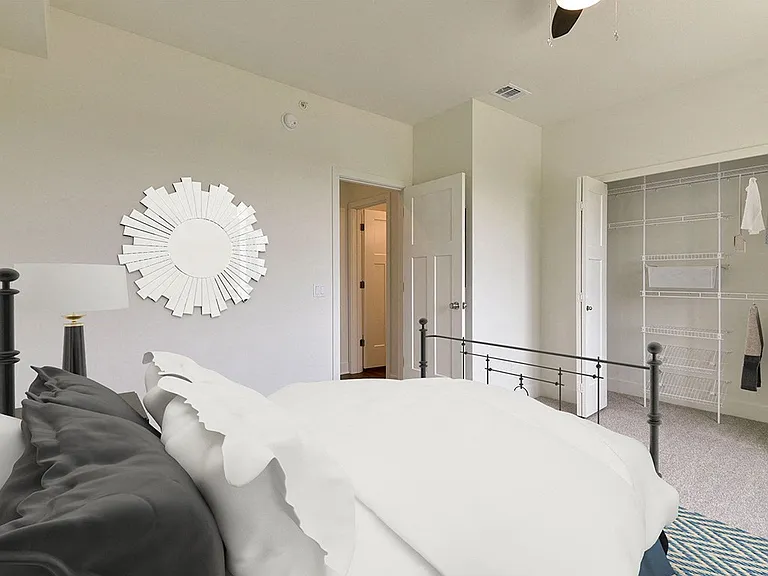 Dodson Pointe Apartment Homes — Photo 17