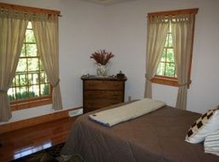 90 Western Ave, Amsterdam, NY 12010