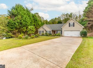 1054 Iron Wood Ct, Auburn, GA 30011