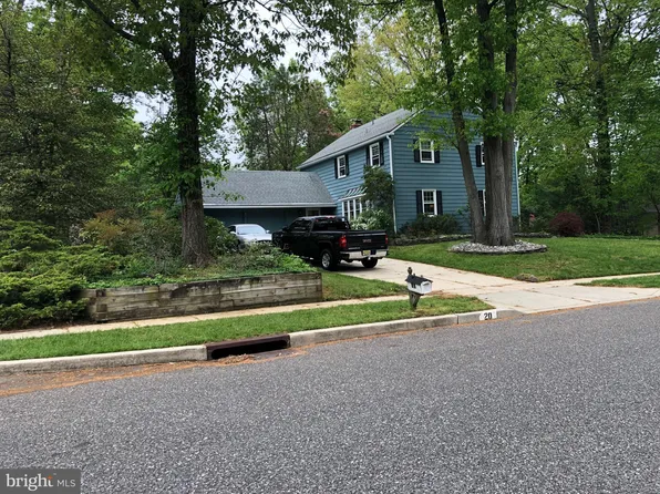 20 Oakley Ct, Cherry Hill, NJ 08003