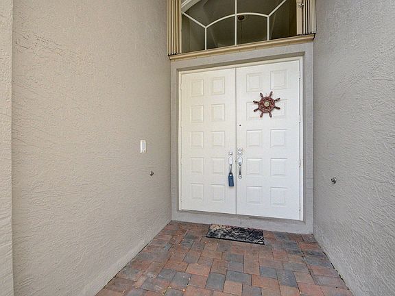 5th image of 8364 Mastic Cay