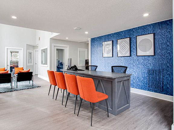 5th image of 2700 Park Crossing Way NW #511