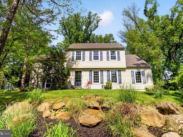 3441 Sawmill Rd, Newtown Square, PA 19073