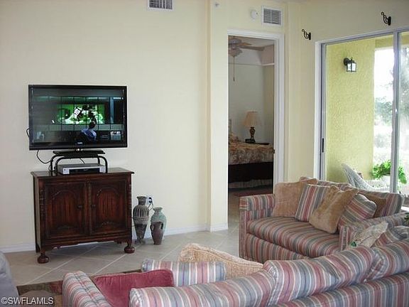 3rd image of 1455 Mariposa Cir #16104