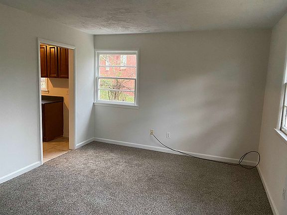 2nd image of 3499 Rochester Rd