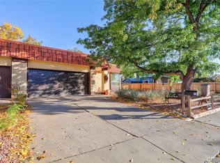 1494 S Salem Way, Aurora, CO 80012