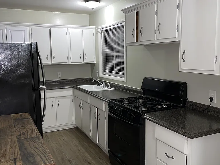 6558 College Dr — Photo 16