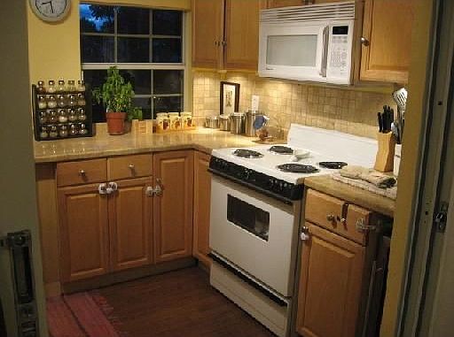 3rd image of 15750 NE 18th Ct