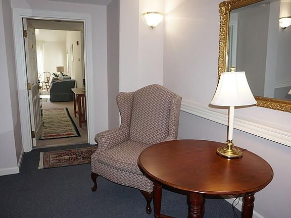 3rd image of 4212 Heatherwood Unit 4212