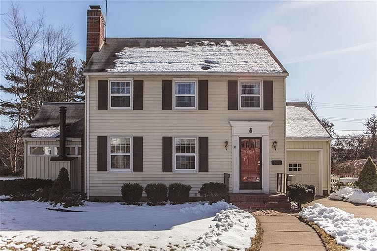 1st image of 1402 Iroquois Pl