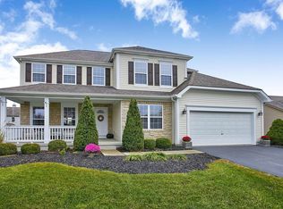 2008 Sunny Rock Ln, Grove City, OH 43123