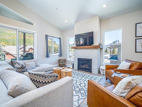 2nd image of 76 Tacoma Drive