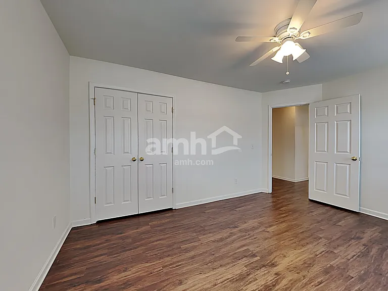 1843 Longmont Dr — Photo 20