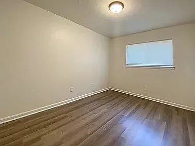 3115 Carnes Ave — Photo 4