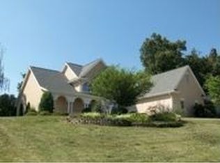 111 Magnolia Ridge Dr, Jonesborough, TN 37659